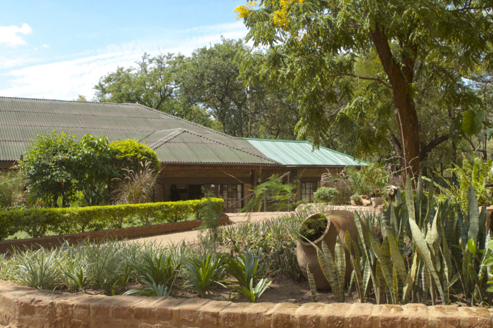 Woodlands Lilongwe Hotell Exteriör bild