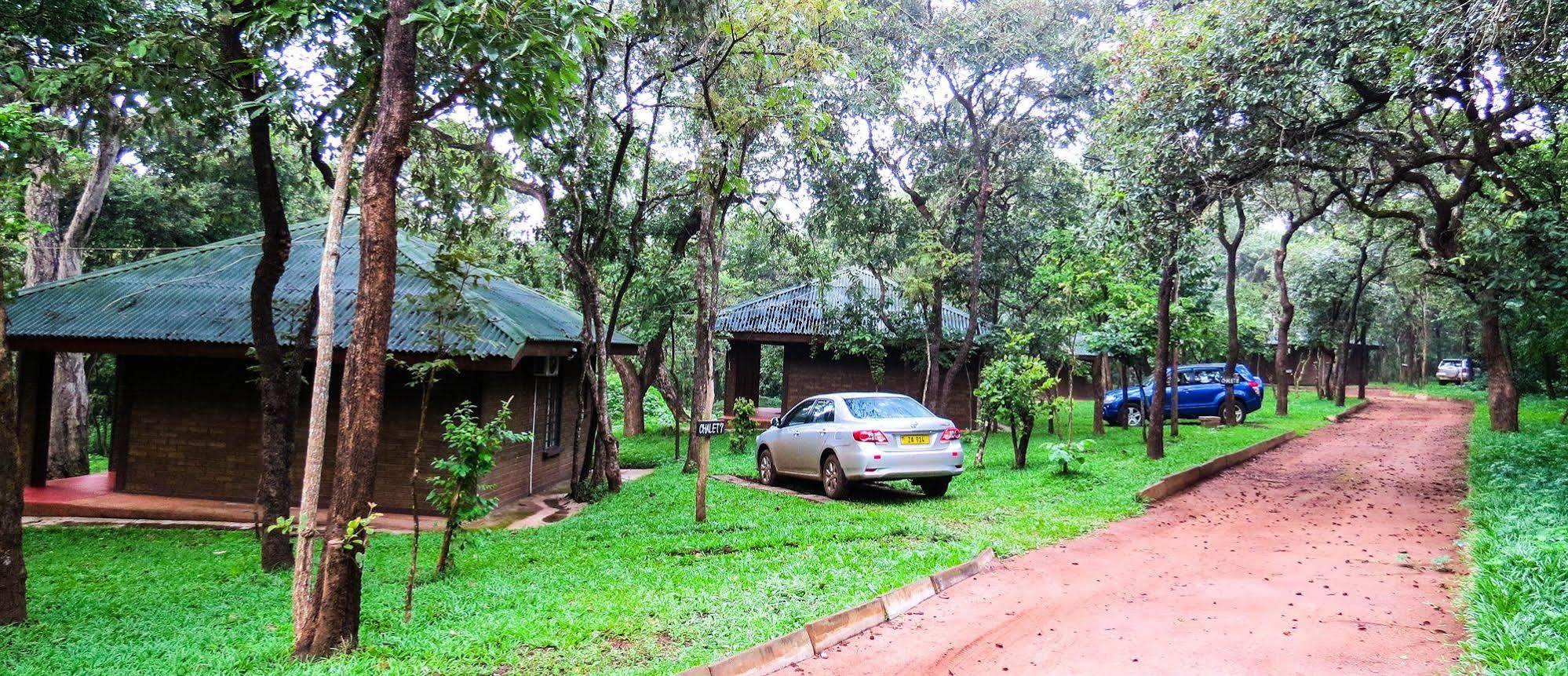 Woodlands Lilongwe Hotell Exteriör bild