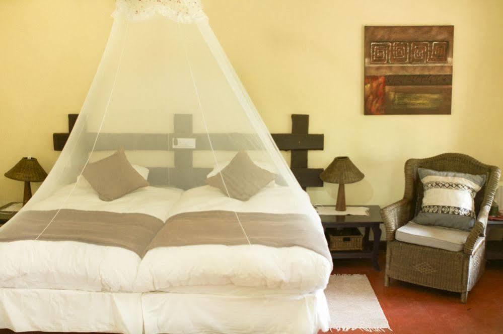 Woodlands Lilongwe Hotell Exteriör bild